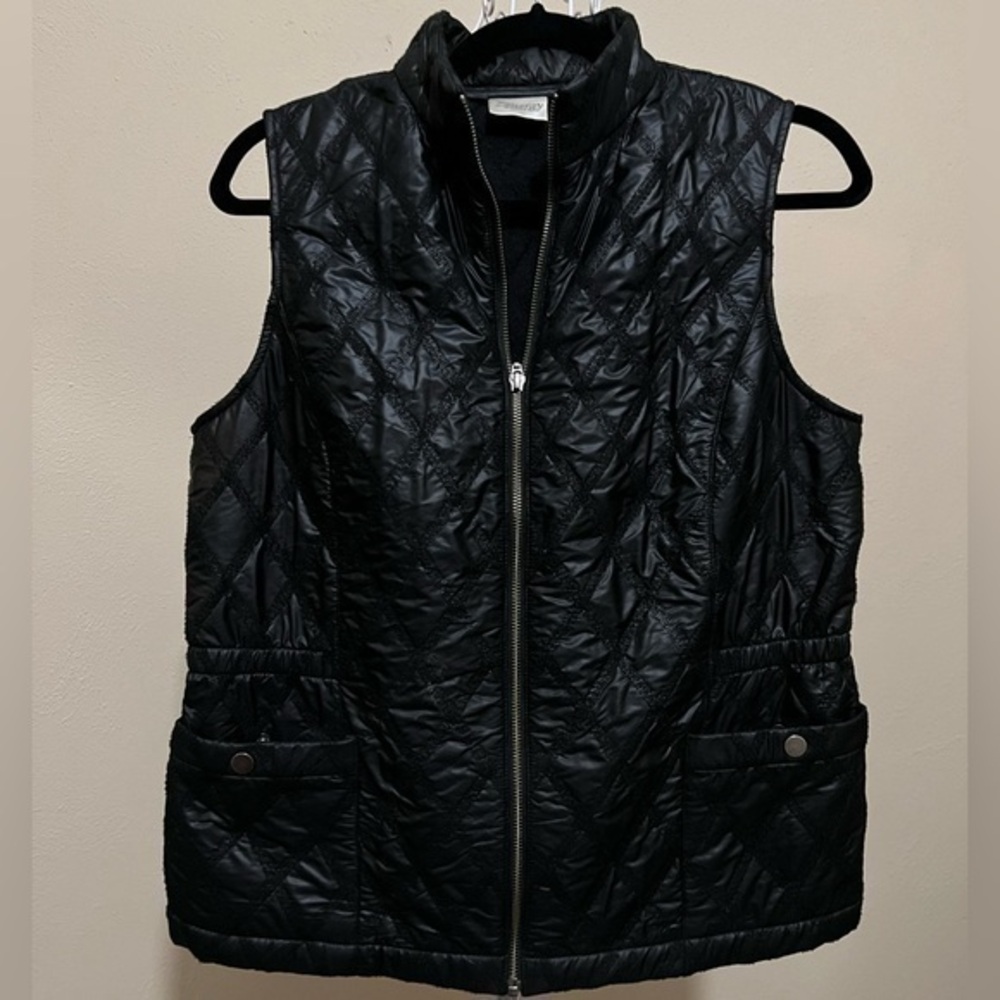 Chico’s Zynergy Black Quilted Vest, Size 1, EUC.